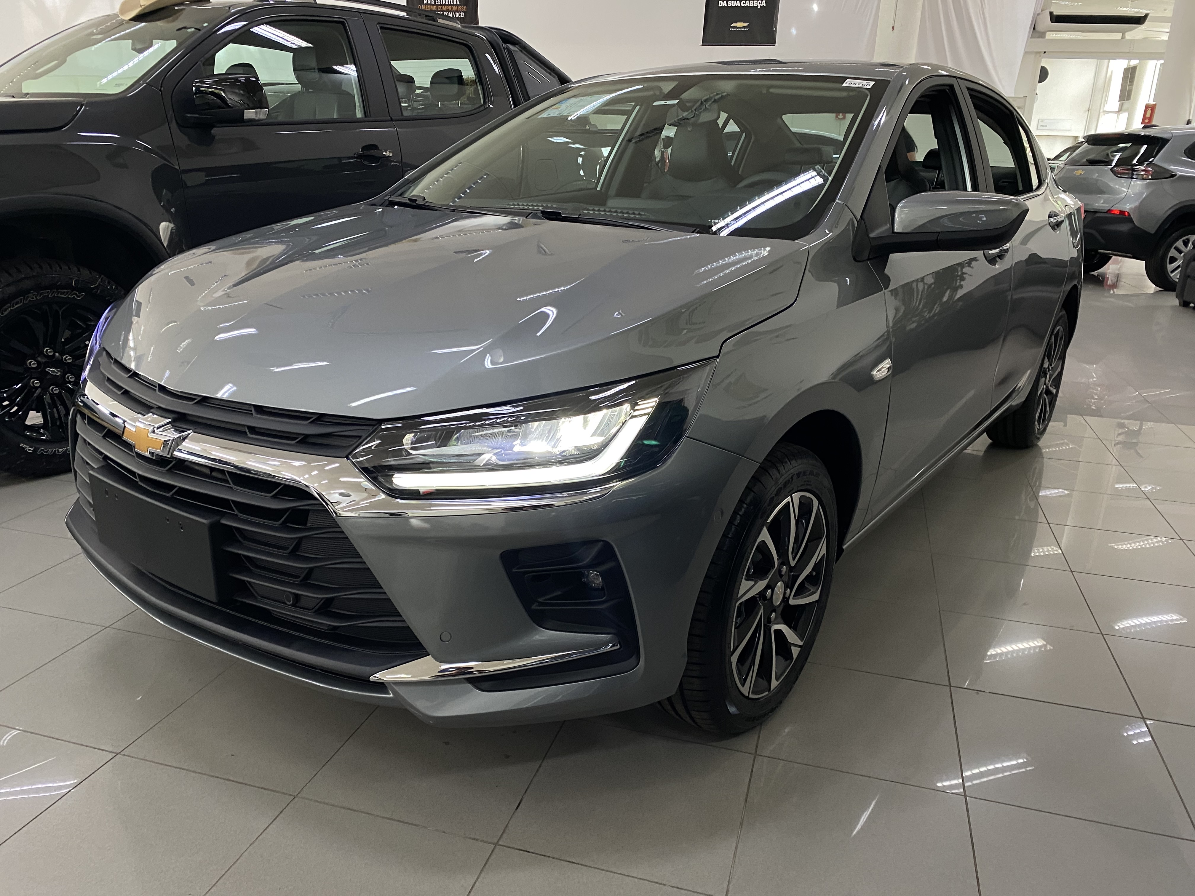 ONIX 1.0 TURBO FLEX PREMIER AUTOMÁTICO4