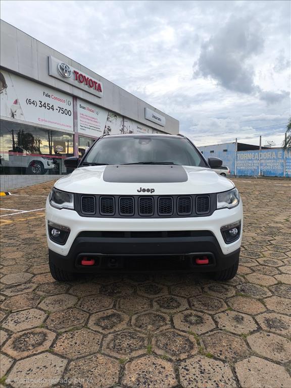 COMPASS 2.0 16V DIESEL TRAILHAWK 4X4 AUTOMÁTICO1