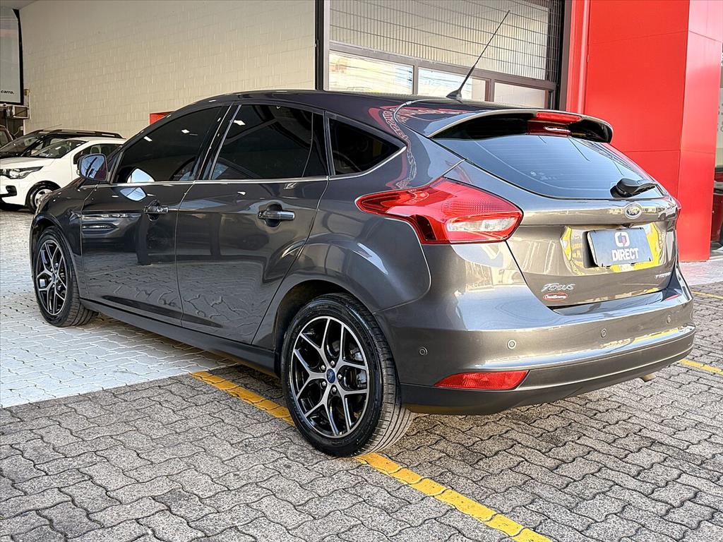 Ford Focus - 2.0 TITANIUM PLUS 16V FLEX 4P POWERSHIFT