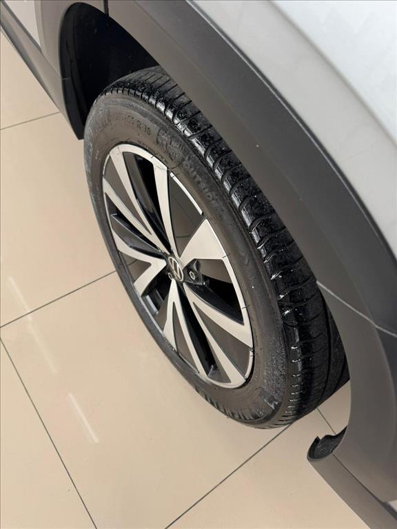 TAOS 1.4 250 TSI TOTAL FLEX HIGHLINE AUTOMÁTICO12