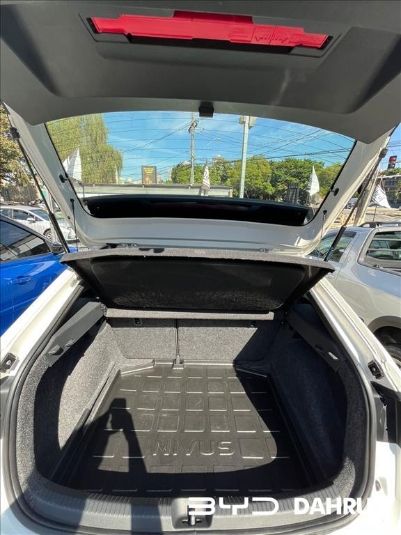 NIVUS 1.0 200 TSI TOTAL FLEX HIGHLINE AUTOMÁTICO9