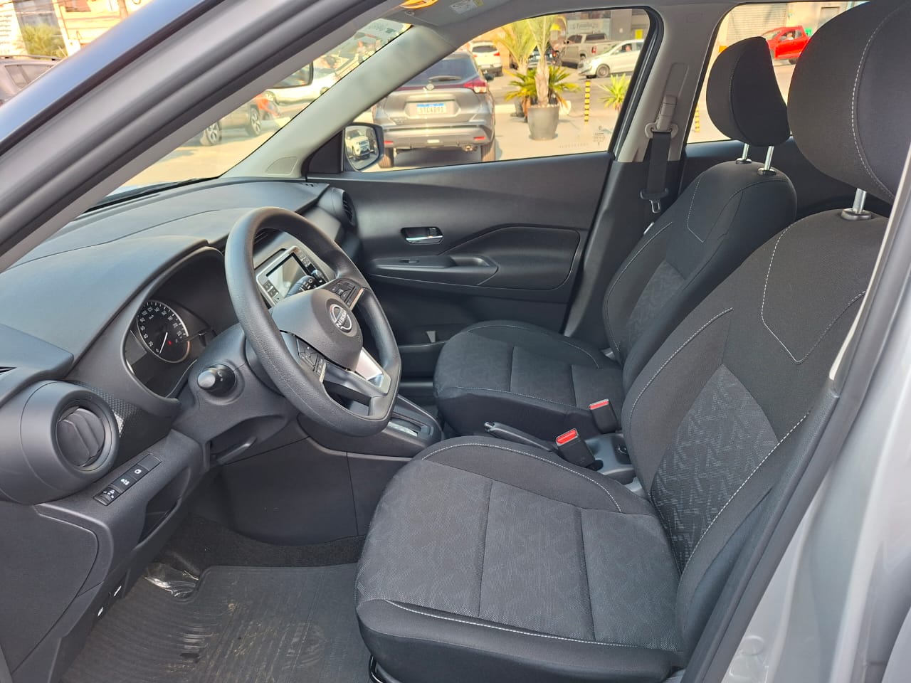 KICKS PLAY 1.6 16V FLEXSTART SENSE XTRONIC10