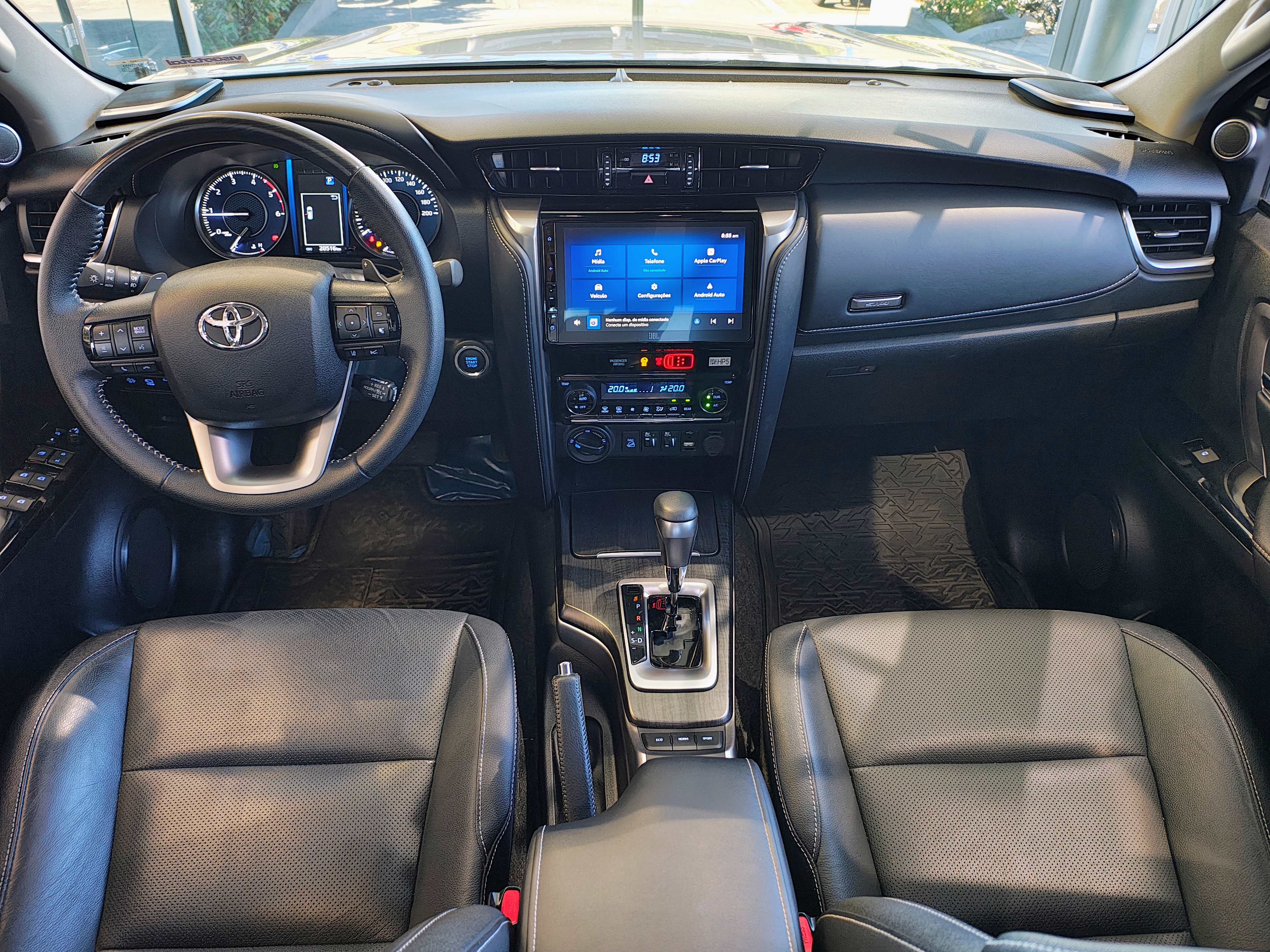 HILUX SW4 2.8 D-4D TURBO DIESEL SRX 7L 4X4 AUTOMÁTICO8