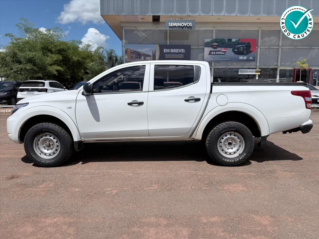 L200 TRITON 2.4 16V TURBO DIESEL GL CD 4X4 MANUAL7