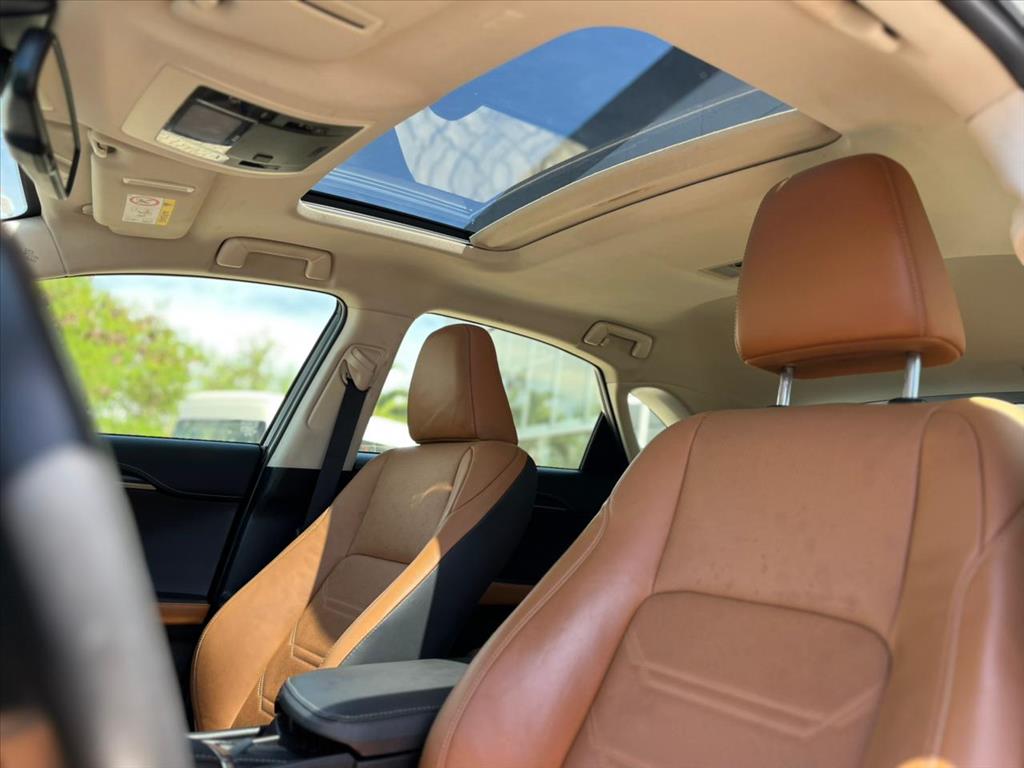 NX 300h 2.5 16V VVT-I HYBRID LUXURY CVT AWD16