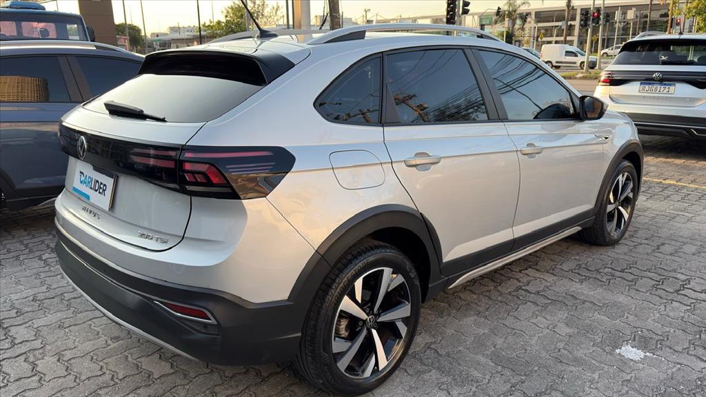 NIVUS 1.0 200 TSI TOTAL FLEX HIGHLINE AUTOMÁTICO4