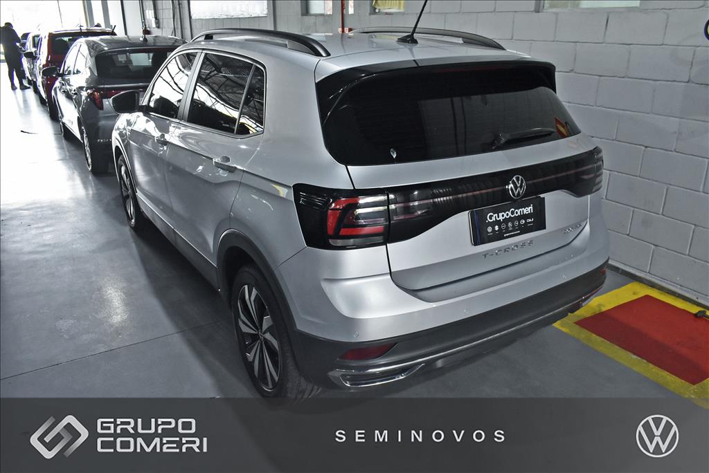T-CROSS 1.0 200 TSI TOTAL FLEX COMFORTLINE AUTOMÁTICO3