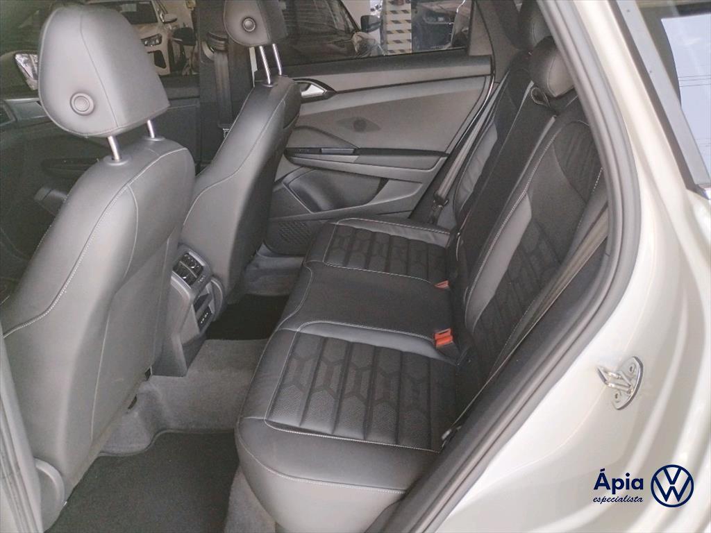 TAOS 1.4 250 TSI TOTAL FLEX HIGHLINE AUTOMÁTICO6