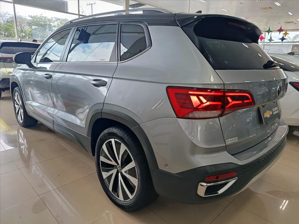 TAOS 1.4 250 TSI TOTAL FLEX HIGHLINE AUTOMÁTICO5
