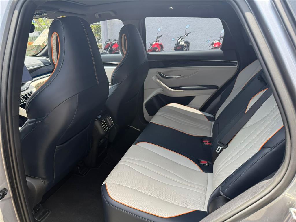 SONG PLUS 1.5 DM-I HÍBRIDO AUTOMÁTICO11