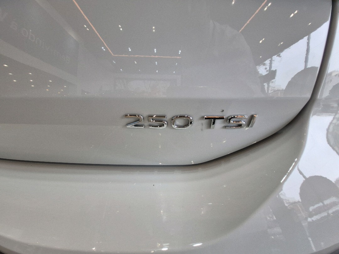 T-CROSS 1.4 250 TSI TOTAL FLEX HIGHLINE AUTOMÁTICO5
