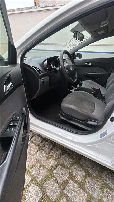 HB20S 1.6 COMFORT PLUS 16V FLEX 4P MANUAL11