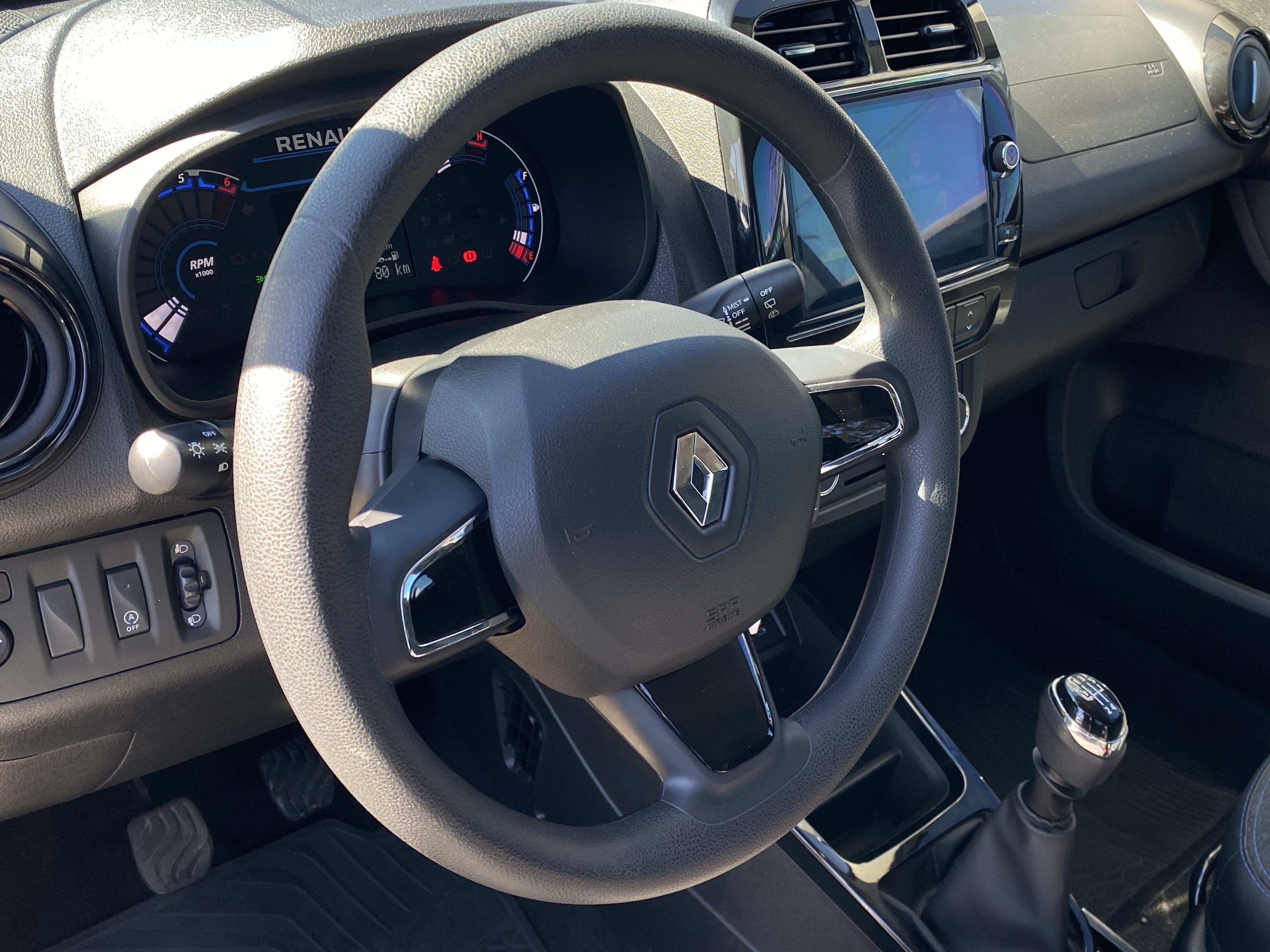 KWID 1.0 12V SCE FLEX INTENSE MANUAL4