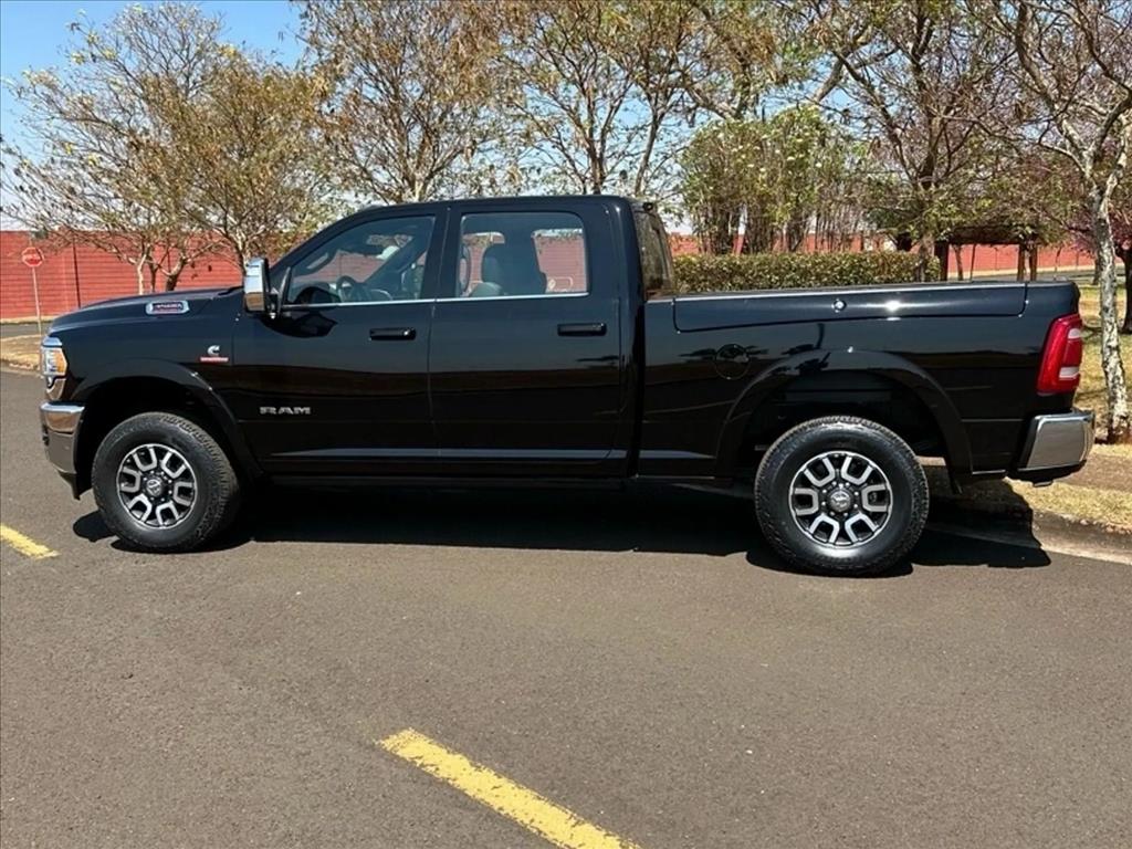 3500 6.7 I6 TURBO DIESEL LIMITED LONGHORN CD 4X4 AUTOMÁTICO 3500 6.7 I6 TURBO DIESEL LIMITED LONGHORN CD 4X4 AUTOMÁTICO