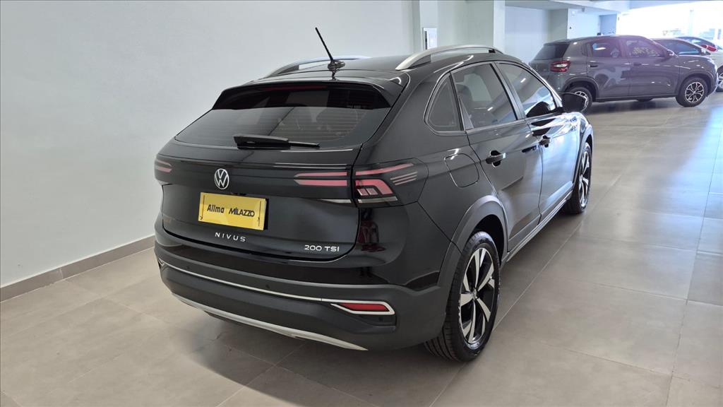 NIVUS 1.0 200 TSI TOTAL FLEX HIGHLINE AUTOMÁTICO3