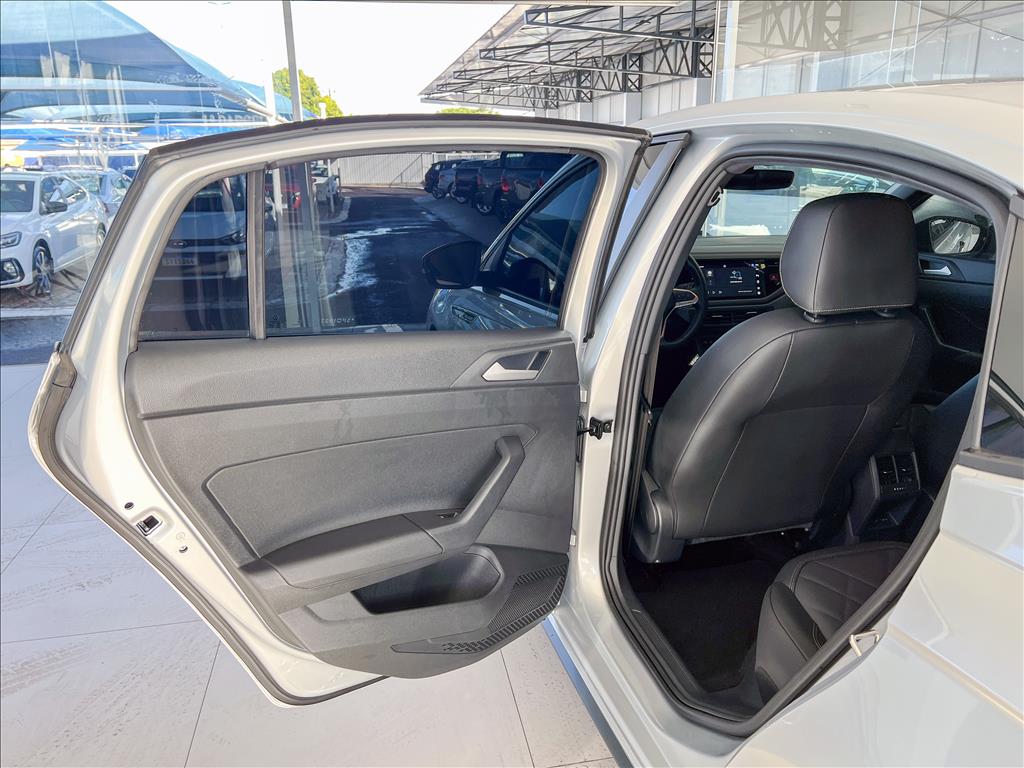 VIRTUS 1.4 250 TSI EXCLUSIVE AUTOMÁTICO16