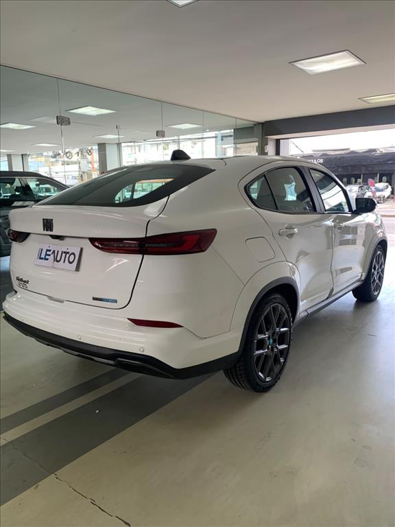FASTBACK 1.0 TURBO 200 HYBRID IMPETUS CVT5