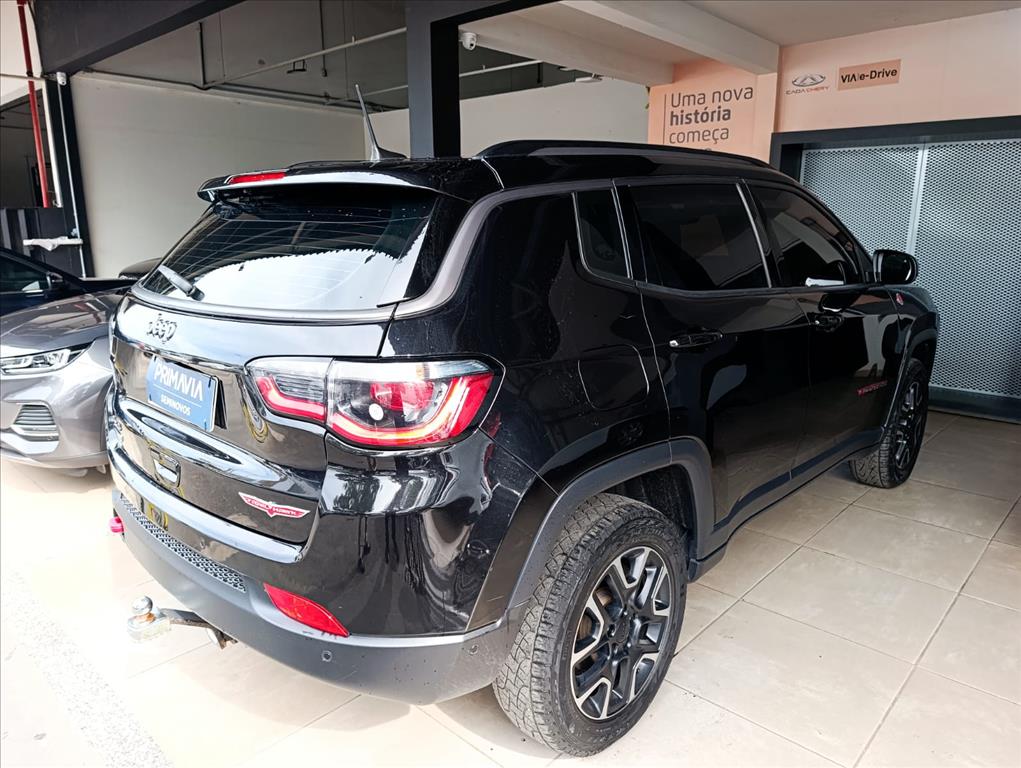 COMPASS 2.0 16V DIESEL TRAILHAWK 4X4 AUTOMÁTICO5