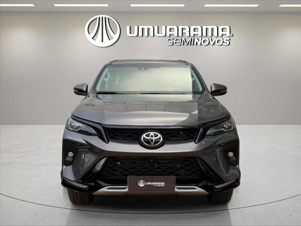 HILUX SW4 2.8 D-4D TURBO DIESEL SRX PLATINUM 4X4 AUTOMÁTICO0