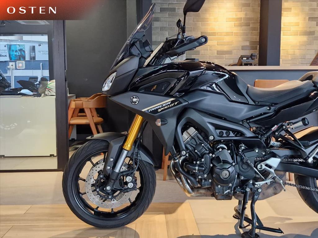 YAMAHA-MT-09-TRACER 900 GT