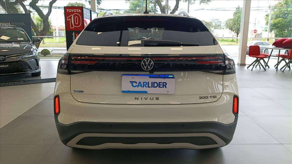 NIVUS 1.0 200 TSI TOTAL FLEX HIGHLINE AUTOMÁTICO4