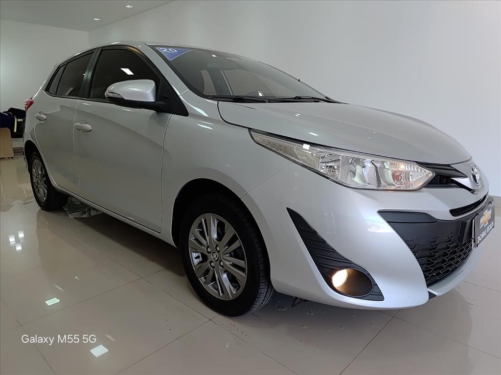 YARIS 1.3 16V FLEX XL PLUS TECH MULTIDRIVE2