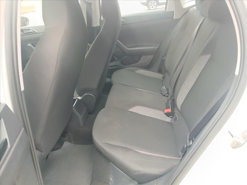 POLO 1.0 MPI TRACK MANUAL8