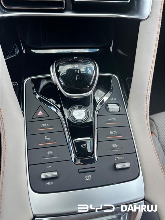 SONG PLUS 1.5 DM-I HÍBRIDO AUTOMÁTICO6