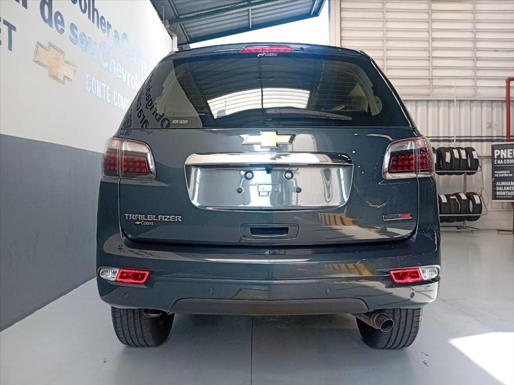 TRAILBLAZER 2.8 16V TURBO DIESEL HIGH COUNTRY 7L 4X4 AUTOMÁTICO16