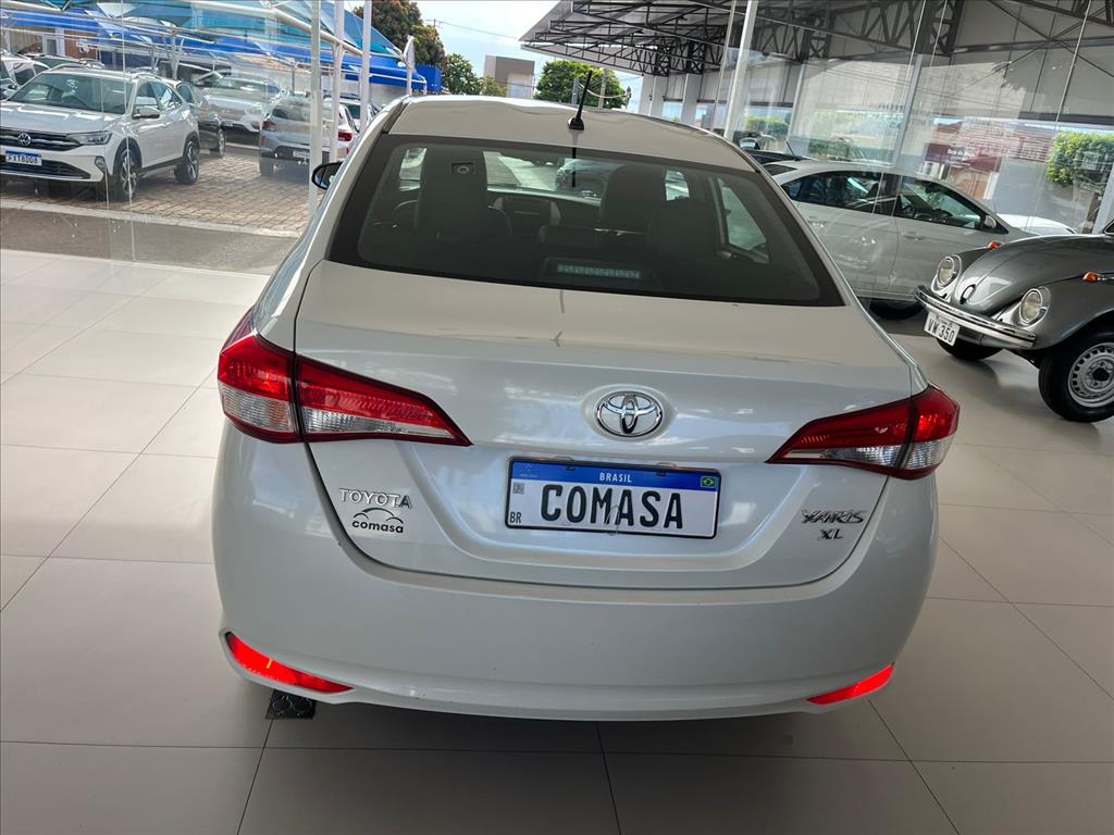YARIS 1.5 16V FLEX SEDAN XL MULTIDRIVE6