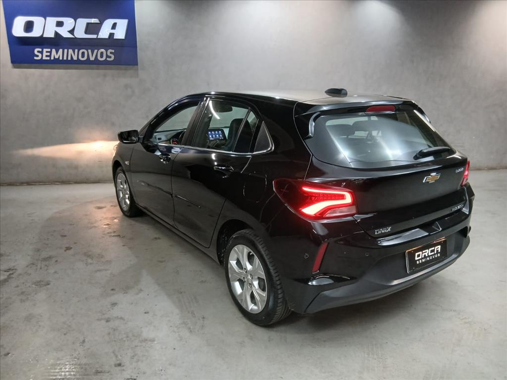 ONIX 1.0 TURBO FLEX PREMIER AUTOMÁTICO6
