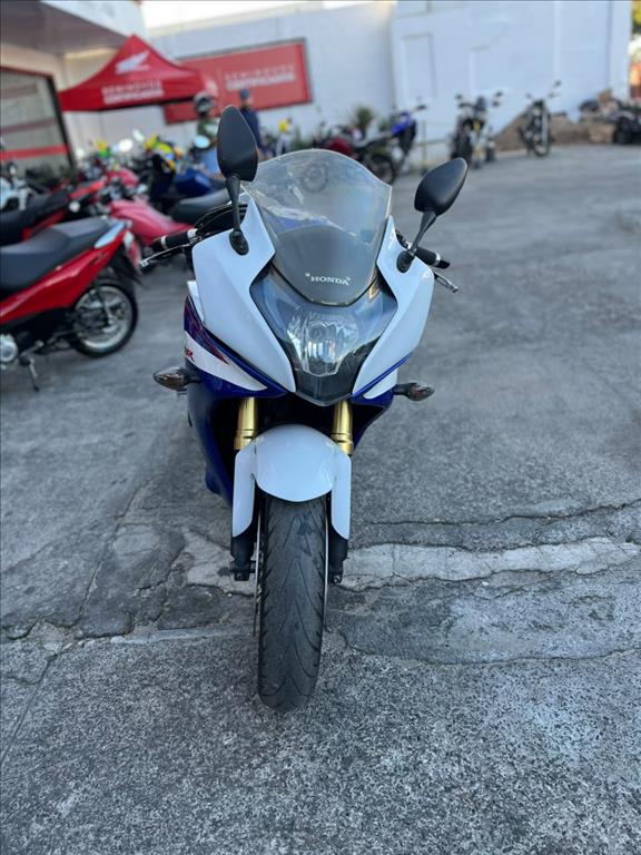 HONDA CBR foto 5