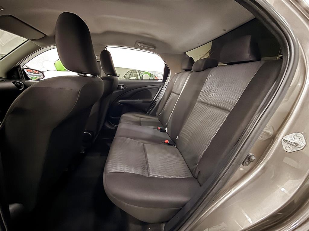 Toyota Etios - 1.5 X SEDAN 16V FLEX 4P AUTOMÁTICO