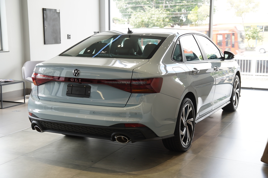 JETTA 2.0 350 TSI GASOLINA GLI DSG5