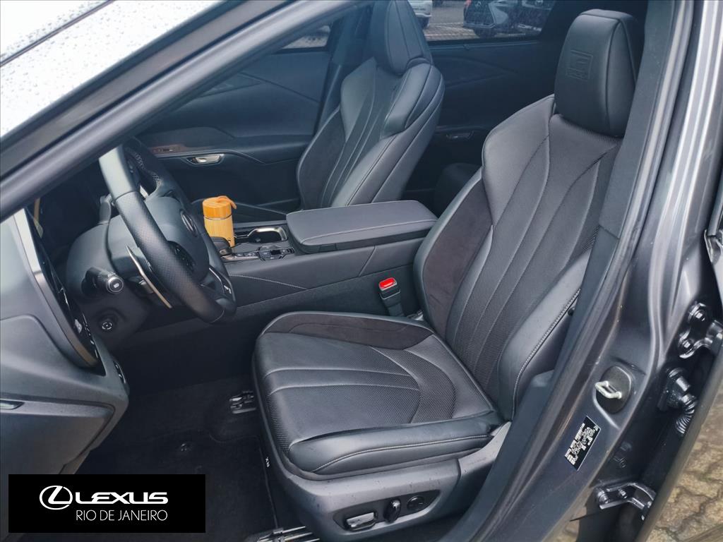 RX 500h 2.4 TURBO DUAL VVT-I HYBRID F-SPORT AWD AUTOMÁTICO9