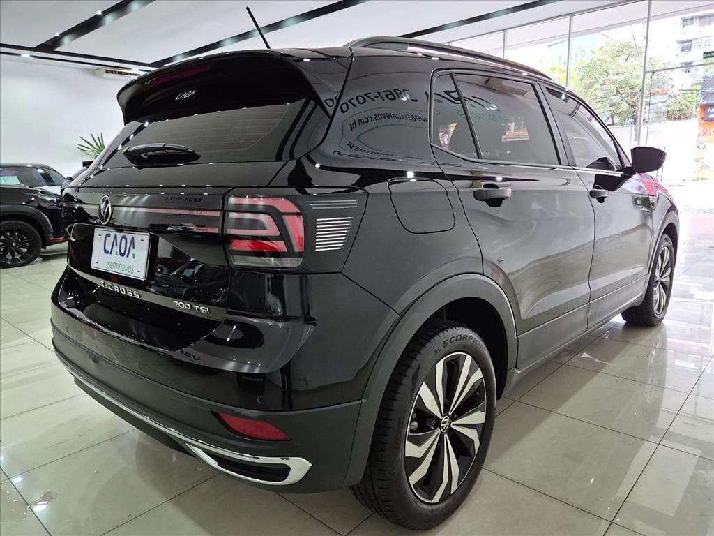 Volkswagen-T-CROSS-1.0 200 TSI TOTAL FLEX COMFORTLINE AUTOMÁTICO