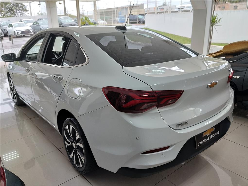 ONIX PLUS 1.0 TURBO FLEX PREMIER AUTOMÁTICO3