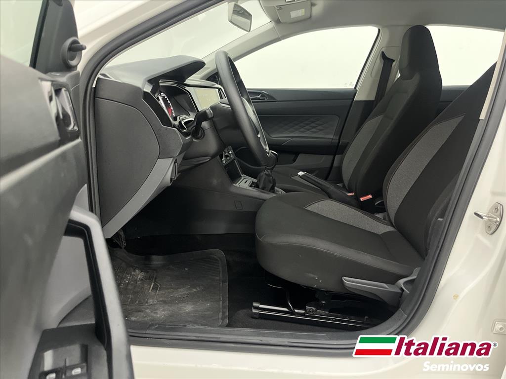 POLO 1.0 MPI TRACK MANUAL12