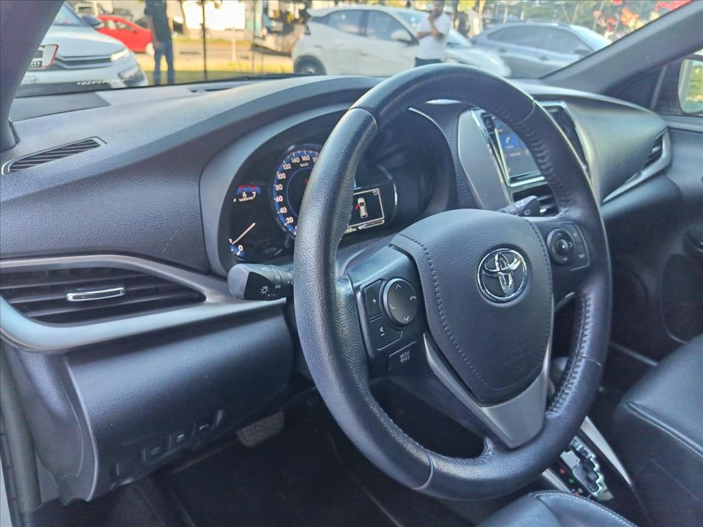 YARIS 1.5 16V FLEX XS CONNECT MULTIDRIVE8