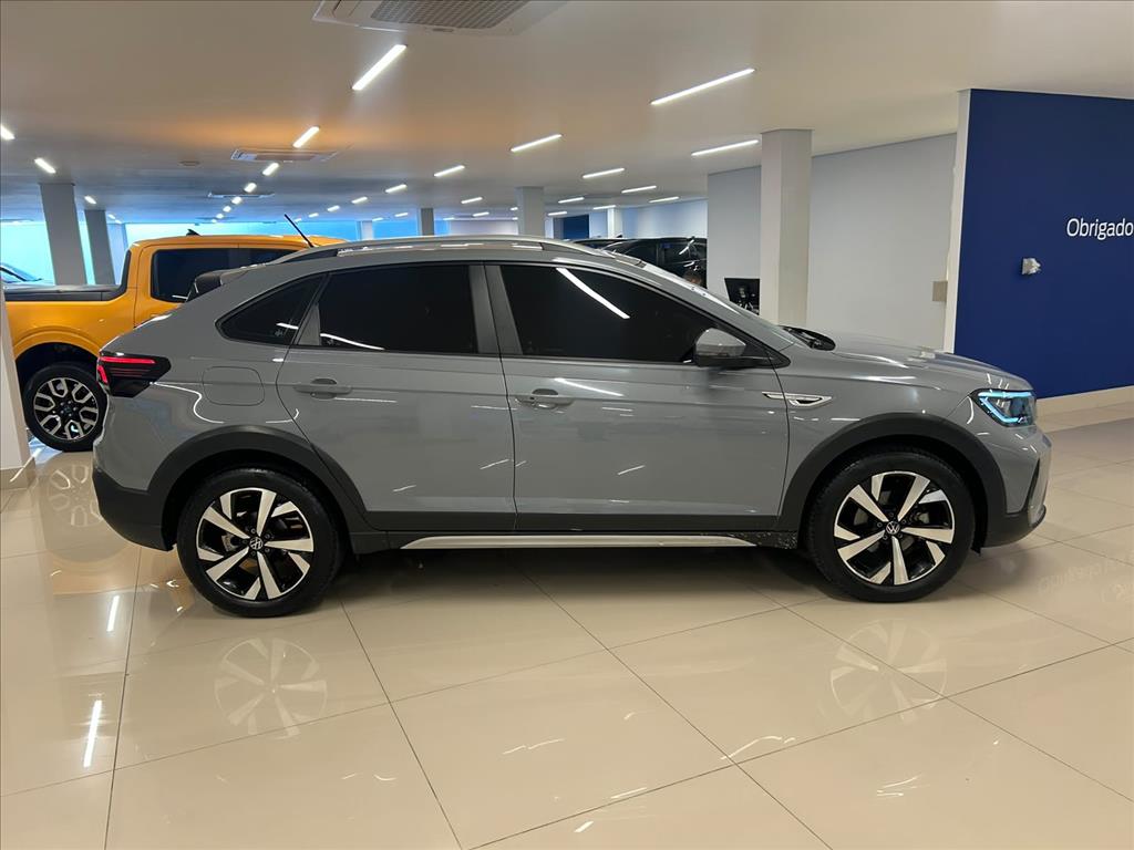 Volkswagen-NIVUS-1.0 200 TSI TOTAL FLEX HIGHLINE AUTOMÁTICO