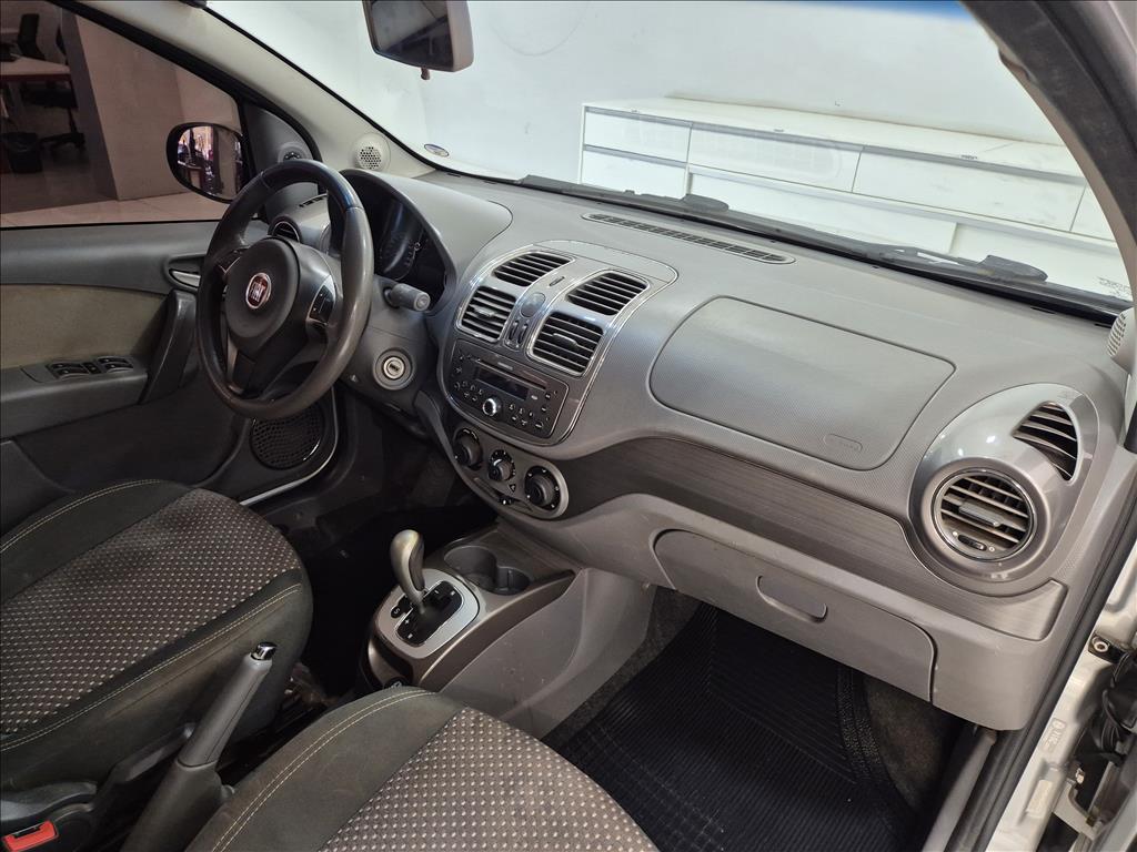GRAND SIENA 1.6 MPI ESSENCE 16V FLEX 4P MANUAL GRAND SIENA 1.6 MPI ESSENCE 16V FLEX 4P MANUAL