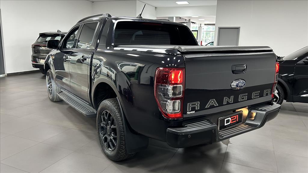 Ford-RANGER-2.2 BLACK 4X2 CD 16V DIESEL 4P AUTOMÁTICO