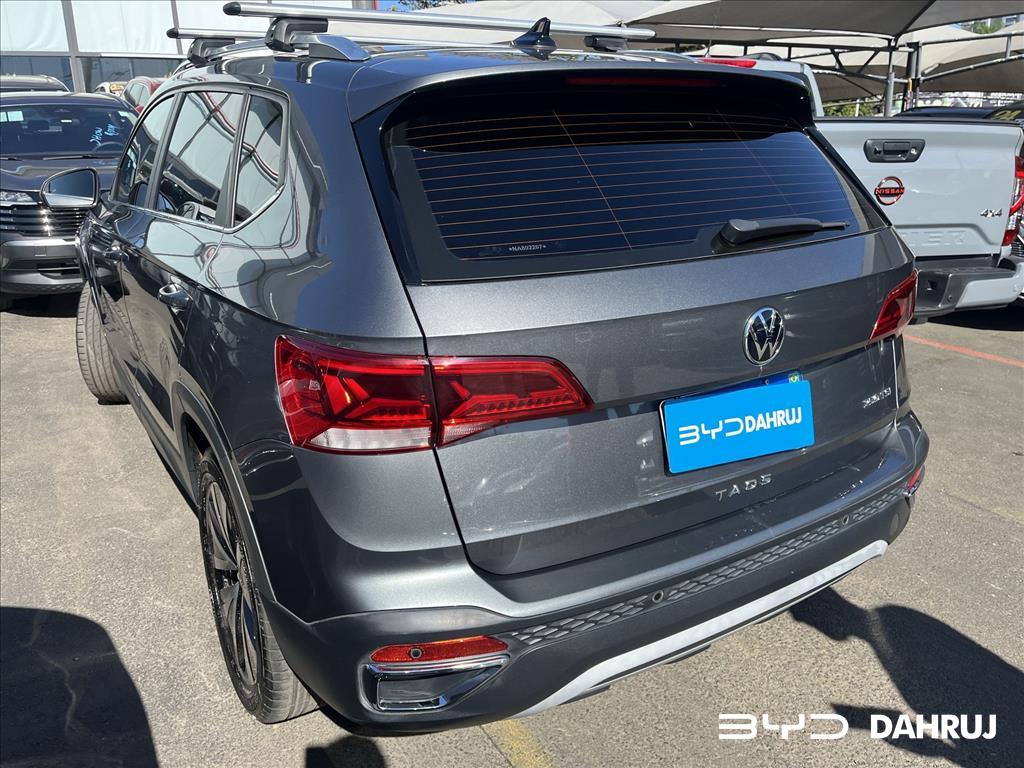 TAOS 1.4 250 TSI TOTAL FLEX HIGHLINE AUTOMÁTICO14