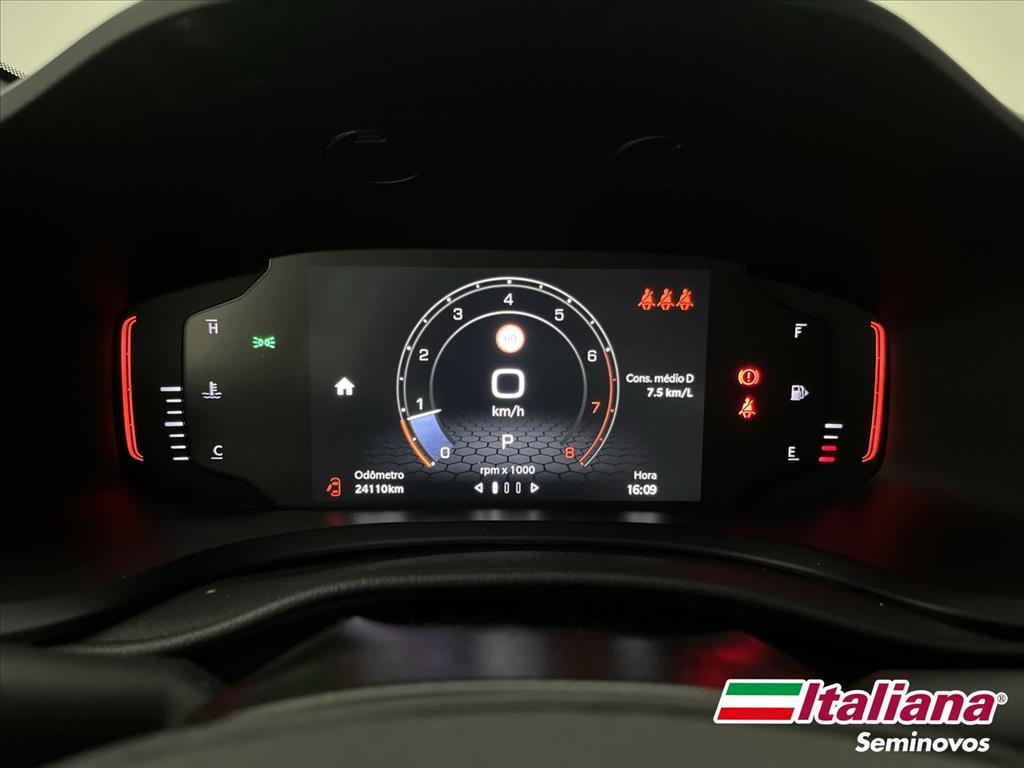 RENEGADE 1.3 T270 TURBO FLEX LONGITUDE AT610