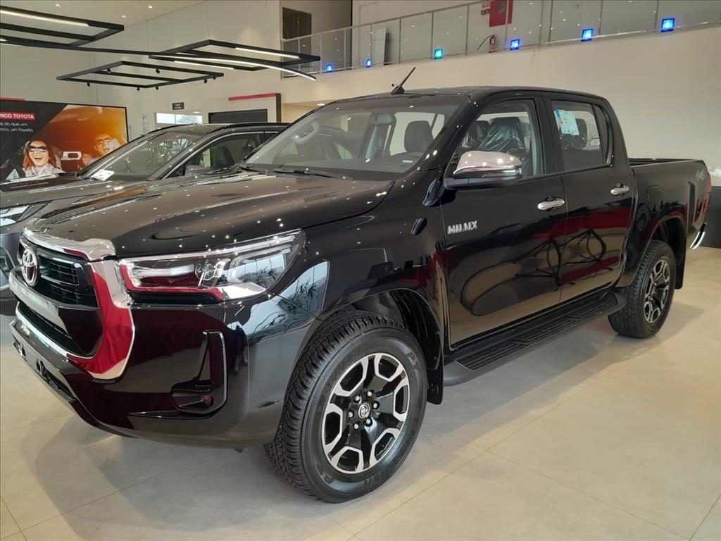 HILUX 2.8 D-4D TURBO DIESEL CD SRV 4X4 AUTOMÁTICO0