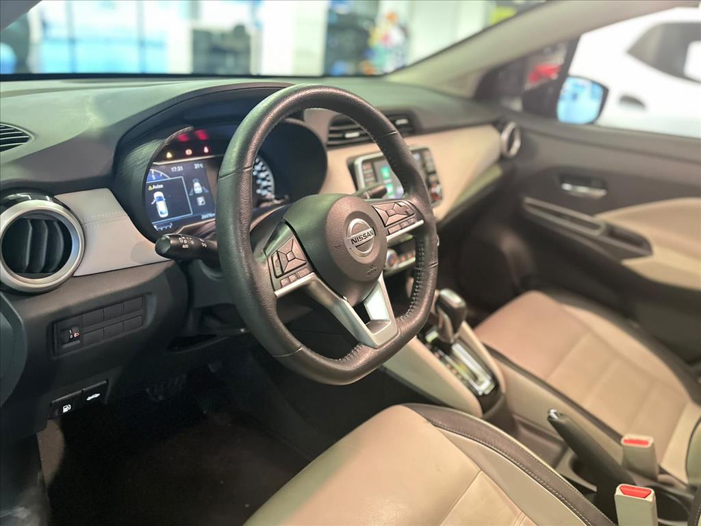VERSA 1.6 16V FLEX EXCLUSIVE XTRONIC12