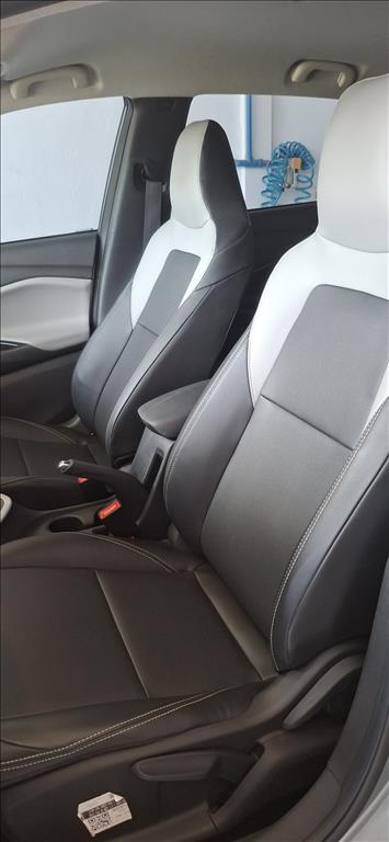 ONIX 1.0 TURBO FLEX PREMIER AUTOMÁTICO11