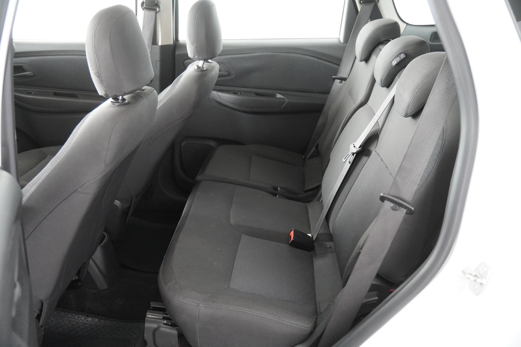 SPIN 1.8 LT 8V FLEX 4P AUTOMÁTICO11