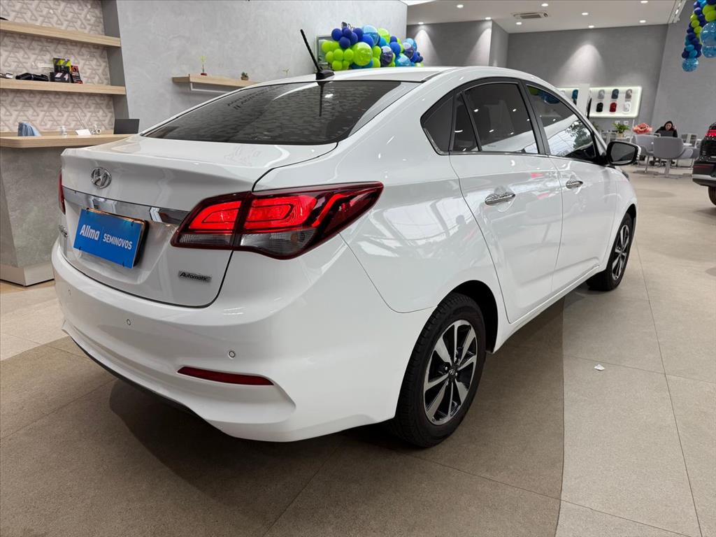HB20S 1.6 PREMIUM 16V FLEX 4P AUTOMÁTICO10