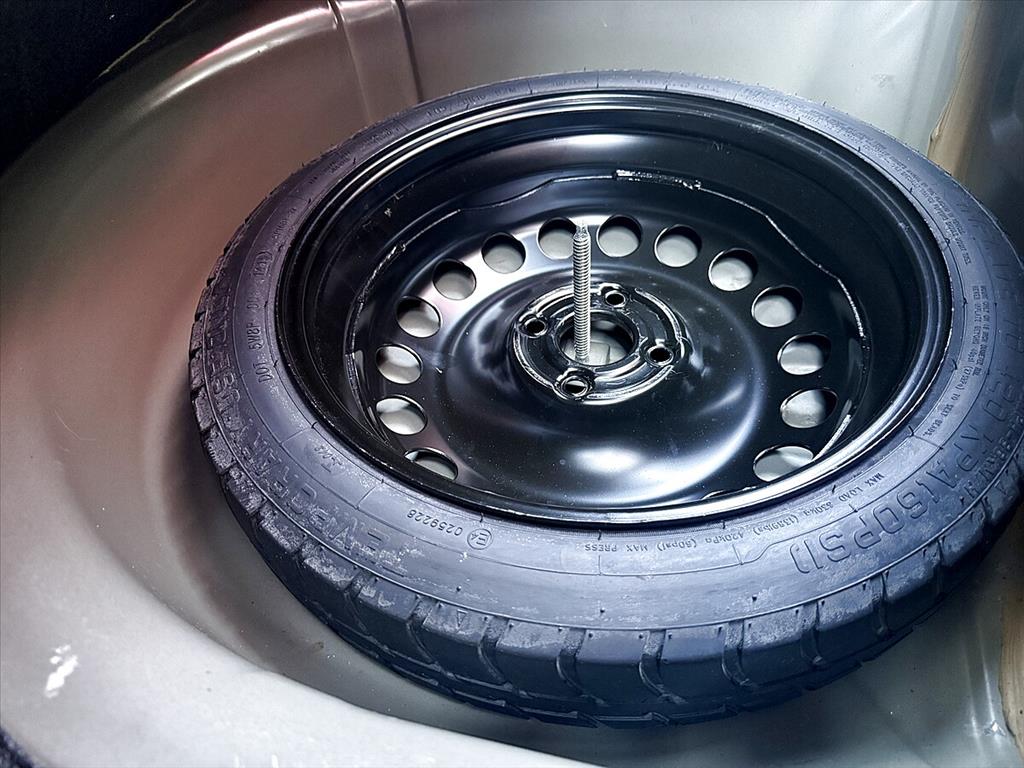 Chevrolet Onix - 1.4 MPFI LT 8V FLEX 4P MANUAL